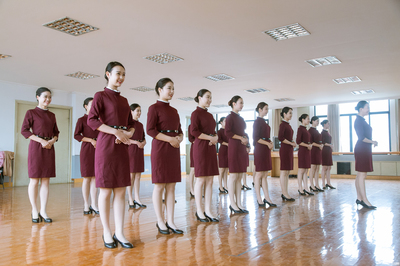 大學生志愿者禮儀訓練備戰互聯網大會